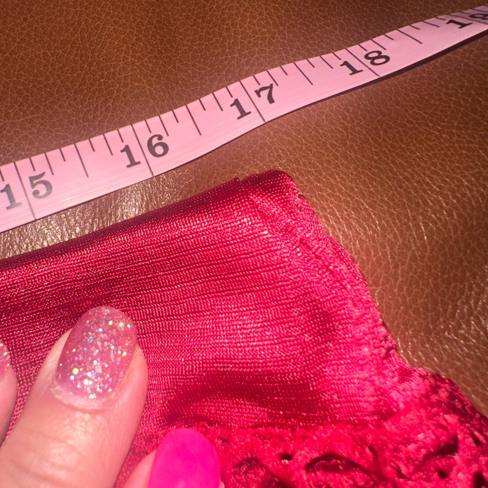 Cover Up or Sexy Set/ XL/ Crop top with maxi skirt/high slit in skirt/ NEW - Picture 8 of 8